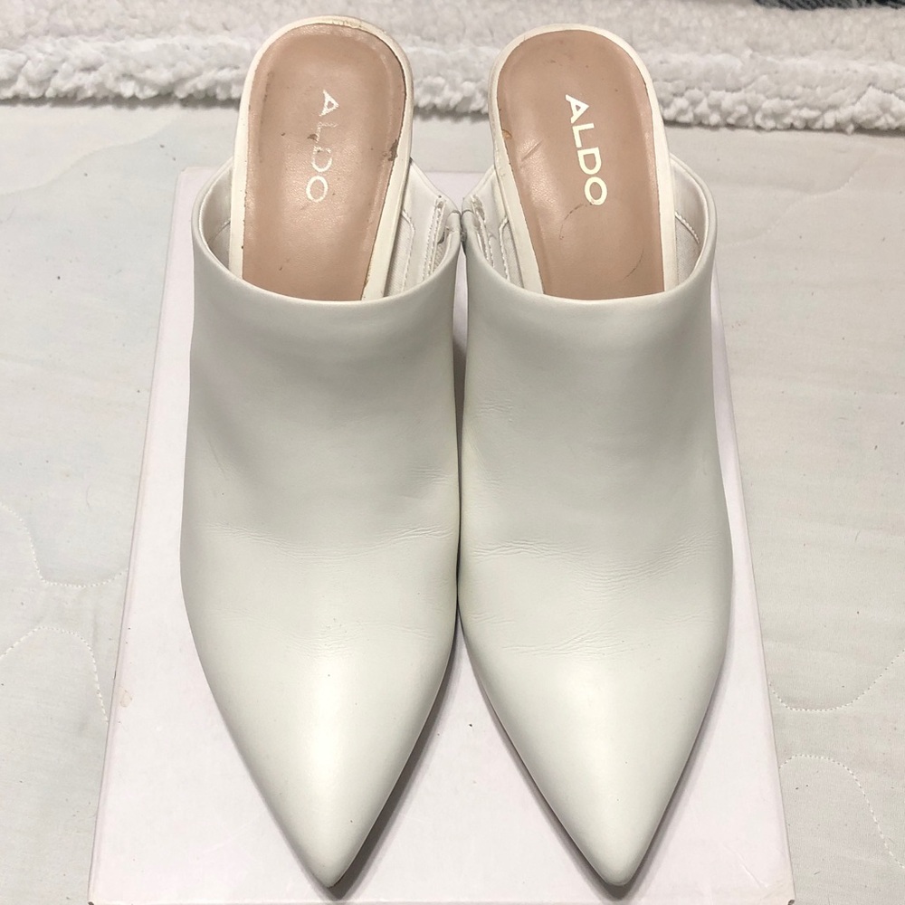 ALDO White Pointed Mule Heels 7.5M